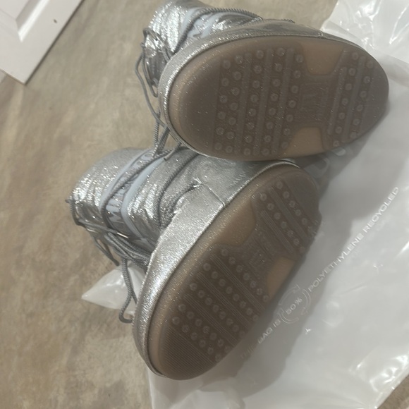 Moon Boot Icon Silver Glitter Boots Brand New! Size 35 - 38 - Picture 11 of 11